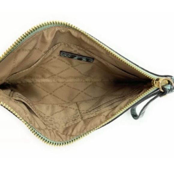 NWT Michael Kors Python XL Zip Clutch - Pale Jade - Picture 6 of 12